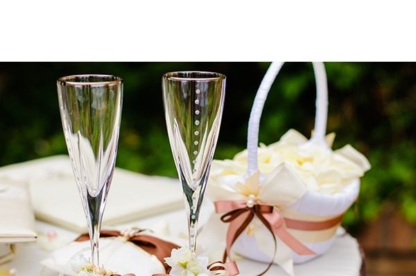 Unusual wedding gift baskets all year round! | Almac Imports